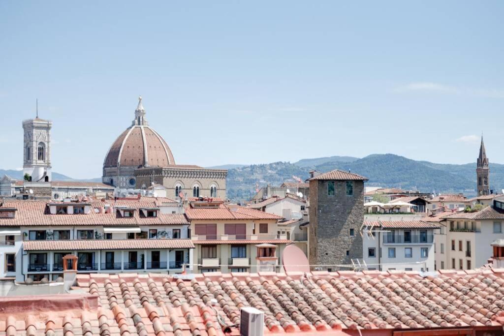 Appartamento Ponte Vecchio-Newly restyled flat Firenze Esterno foto